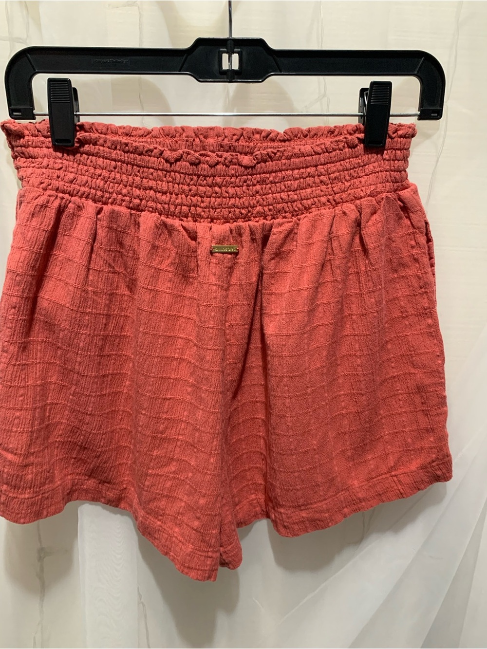 Billabong Raspberry Shorts - Picture 2 of 6